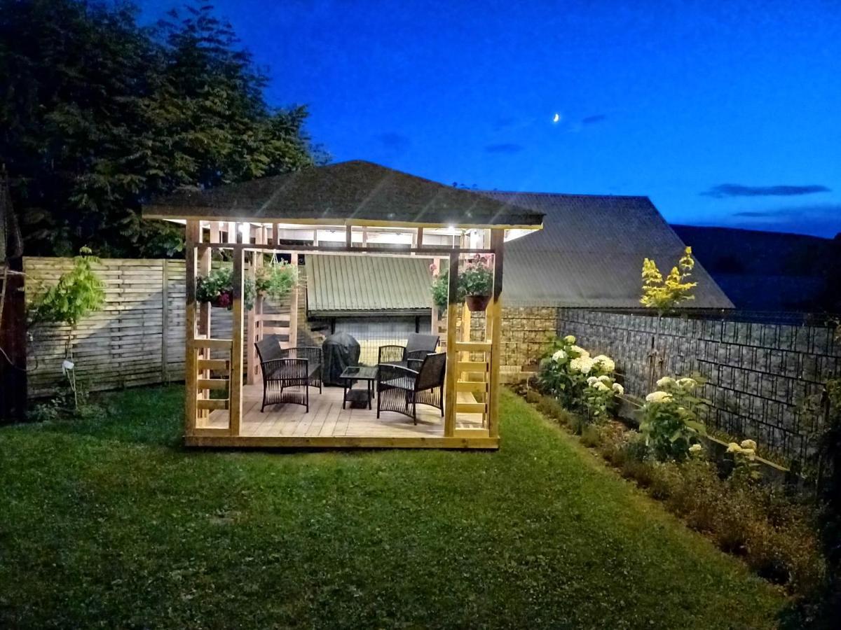 Hortensjowy Zakatek W Pieninach Sromowce Wyzne Dış mekan fotoğraf